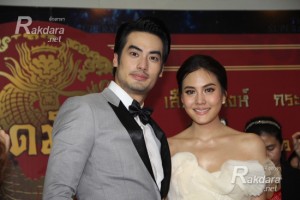 เจนี่ เปิดตัวซีรีส์ เลือดมังกร