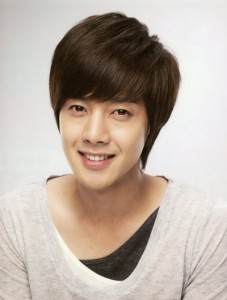 คิมฮยอนจุง ยอมขอโทษทำร้ายร่างกายอดีตแฟนสาว