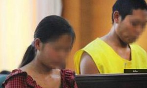 คู่ผัวเมียขายลูกวัย 18 วันแลก ไอโฟน กับ มอเตอร์ไซค์ คู่ผัวเมียขายลูกวัย 18 วันแลก ไอโฟน กับ มอเตอร์ไซค์
