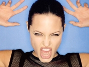 Angelina_Jolie_14.jpg