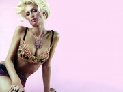 Paris_Hilton_1.jpg